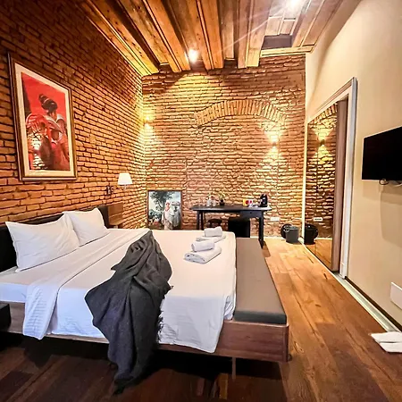 Times Square - Boutique Old Town Apartman